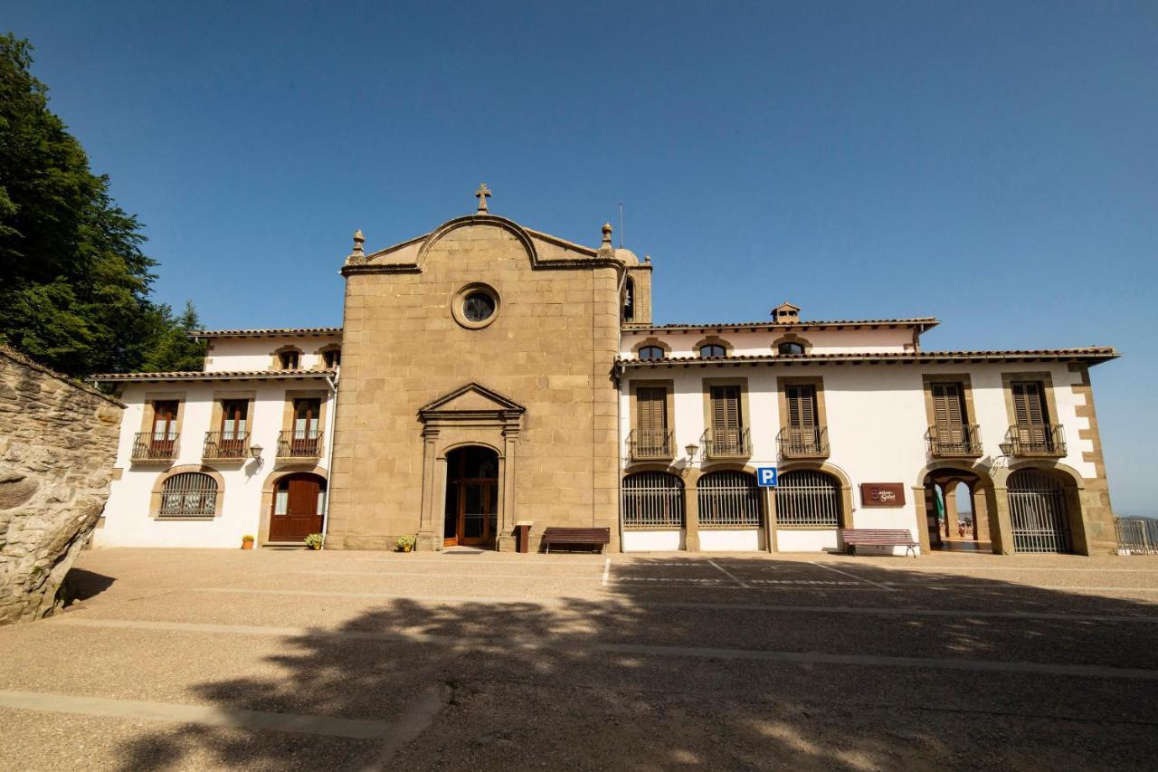 Santuari De La Salut De Sant Felíu de Pallarols エクステリア 写真