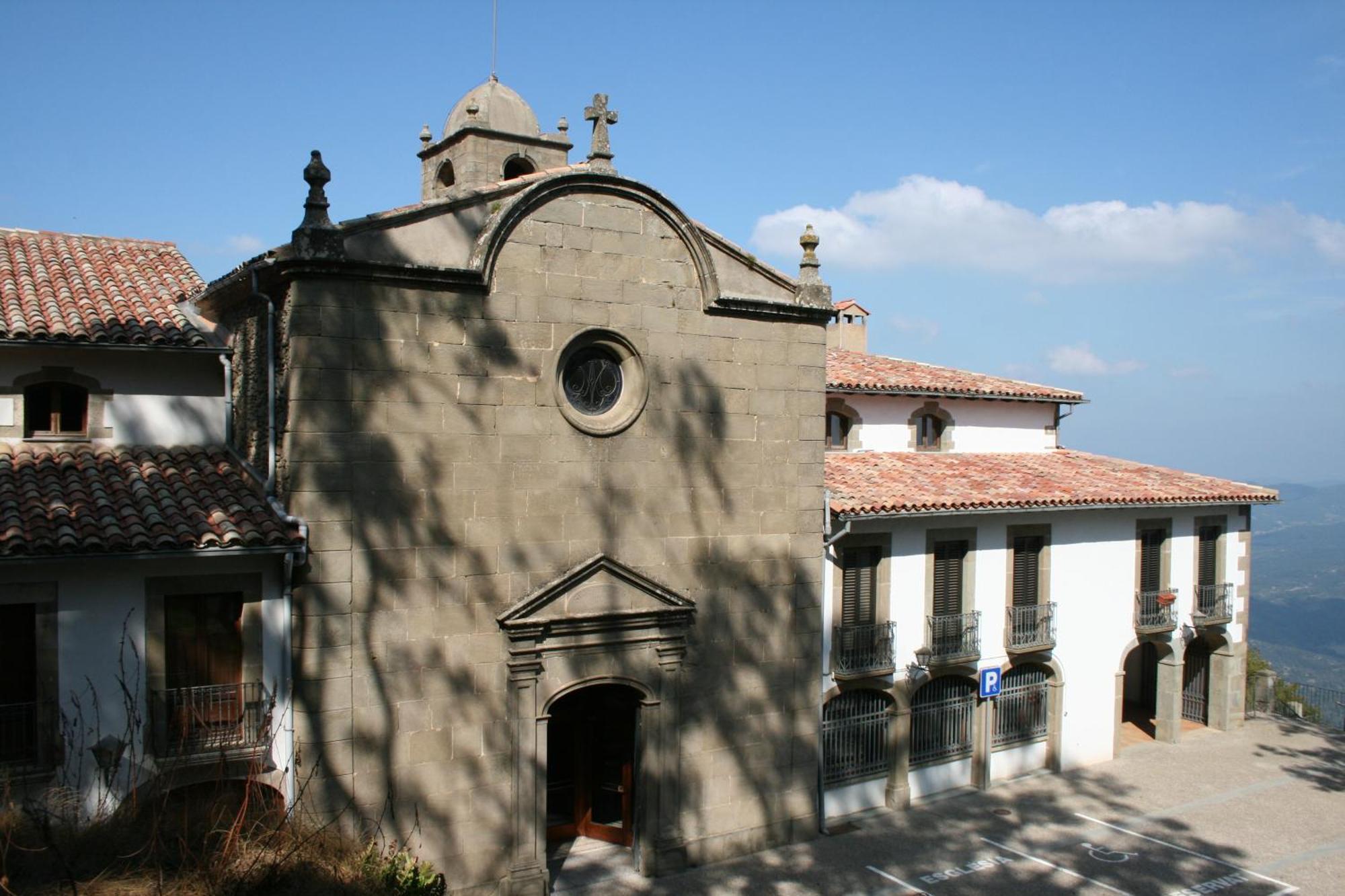 Santuari De La Salut De Sant Felíu de Pallarols エクステリア 写真